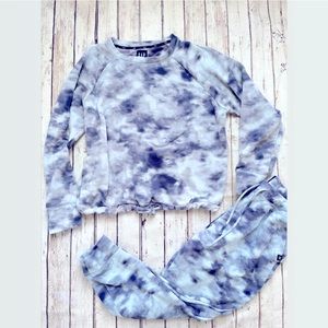 Gap 2 Piece Lounge Set